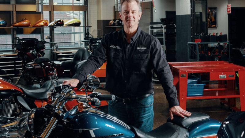 Novo CEO da Harley-Davidson muda foco para motos mais acessíveis e volume de vendas