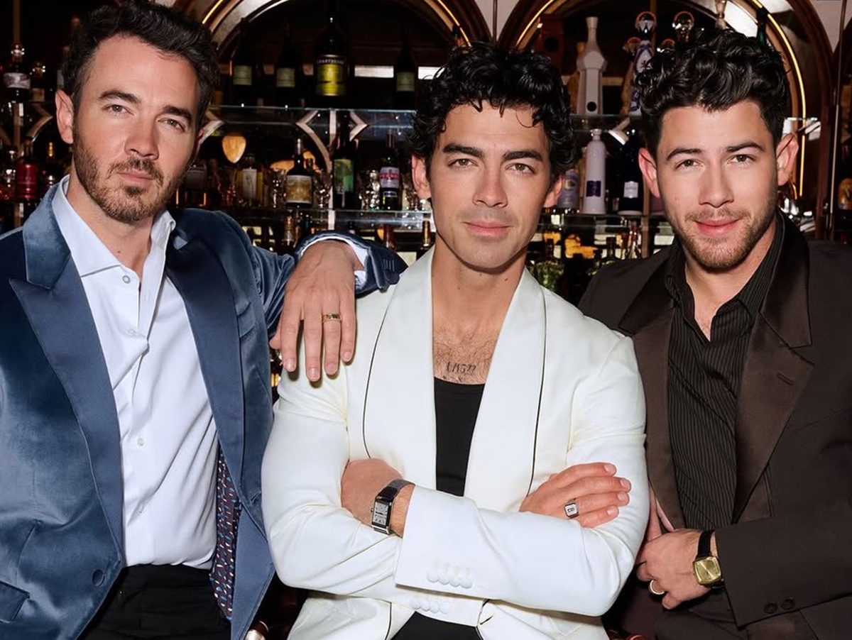 Jonas Brothers se apresentam em SP; baixa venda leva Allianz Parque a cobrir parte da arquibancada superior