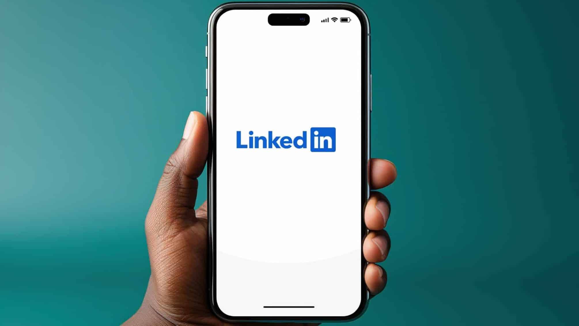 LinkedIn planeja demitir 5% dos funcionários em reestruturação para acelerar crescimento