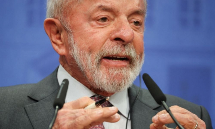 Lula sanciona lei que institui Dia Nacional em Memória das Vítimas da Covid-19