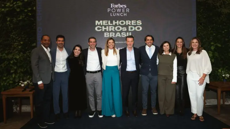 Entenda como forbes premia melhores chros do brasil e debate o futuro do trabalho na era da ia