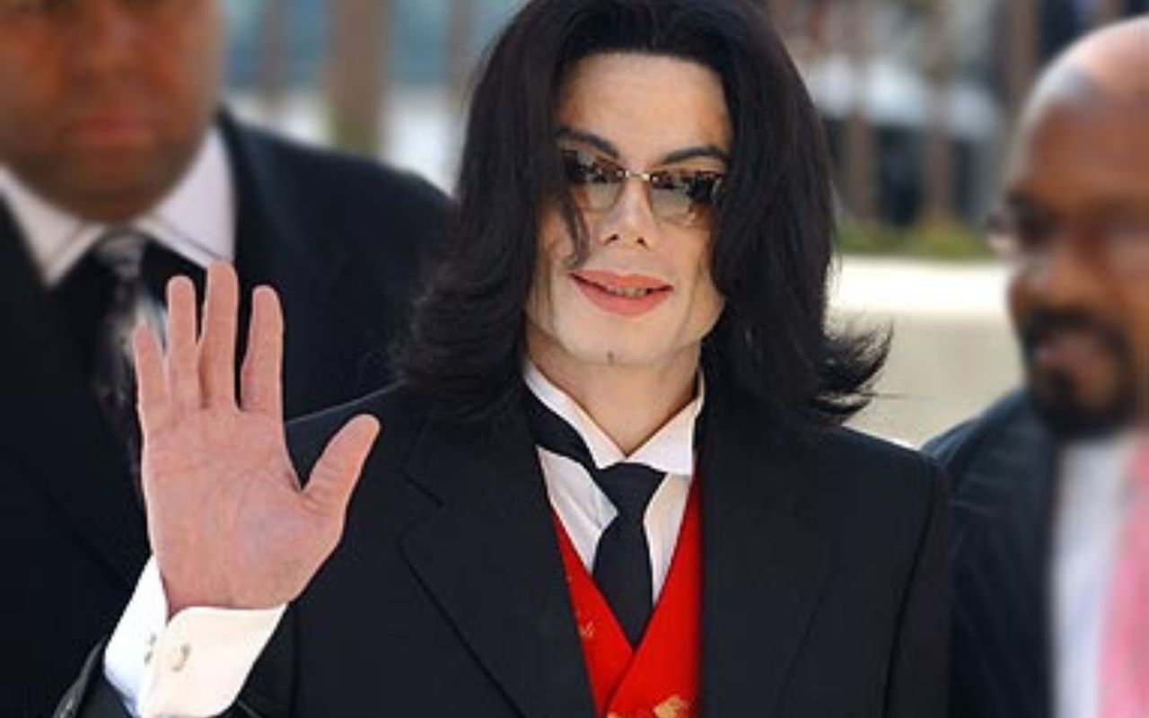 Filme sobre Michael Jackson ultrapassa “Elvis” e alcança marca histórica de bilheteria