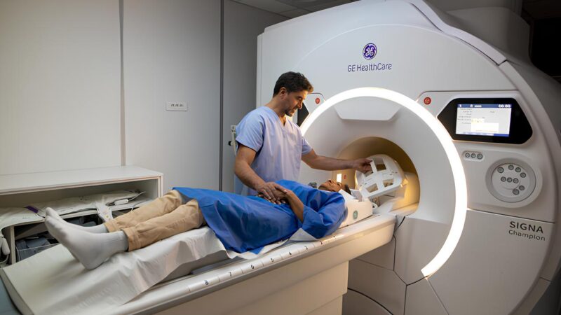 Dasa fecha parceria com GE Healthcare para instalar 16 máquinas de ressonância magnética com IA