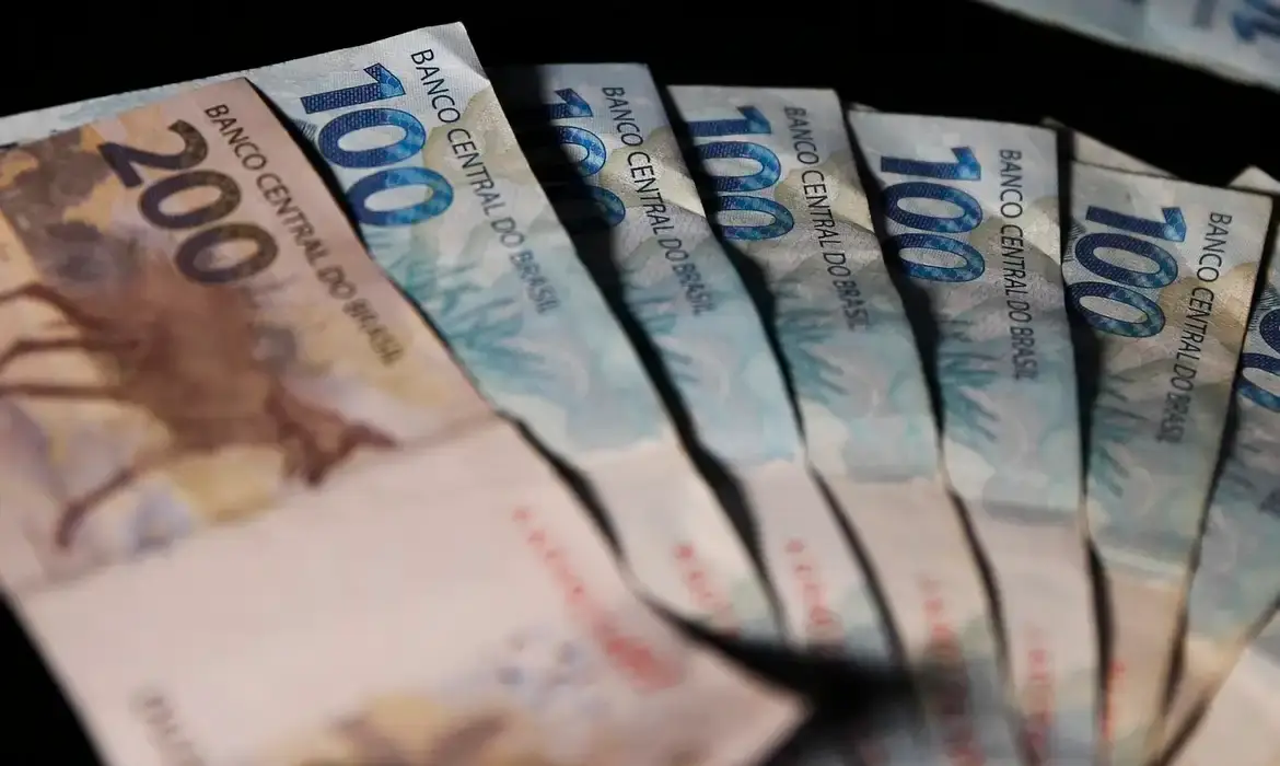 Bancos reforçam provisões contra calotes em 33%, totalizando R$ 44,8 bilhões no 1º trimestre