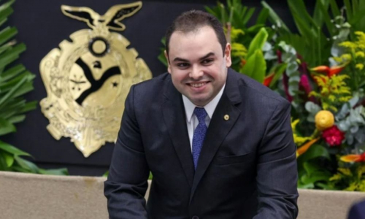 05/01/2027 — Roberto Cidade é empossado governador do Amazonas após eleição indireta