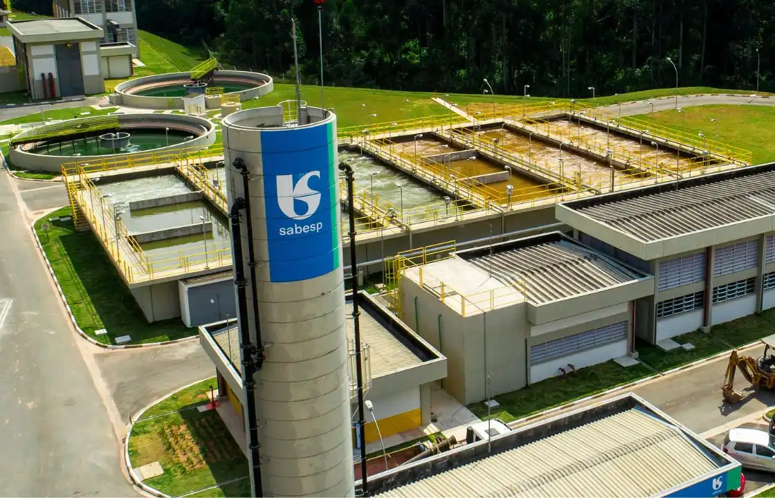 Ambev surpreende no 1T26, mas analistas ainda exigem evidências de sustentabilidade