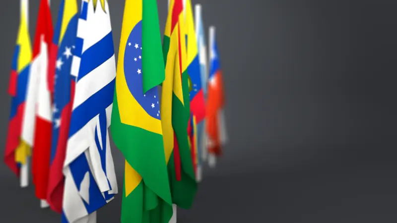 Saiba mais sobre bofa: dólar virou o maior risco para o brasil, e efeito pós-guerra não está claro