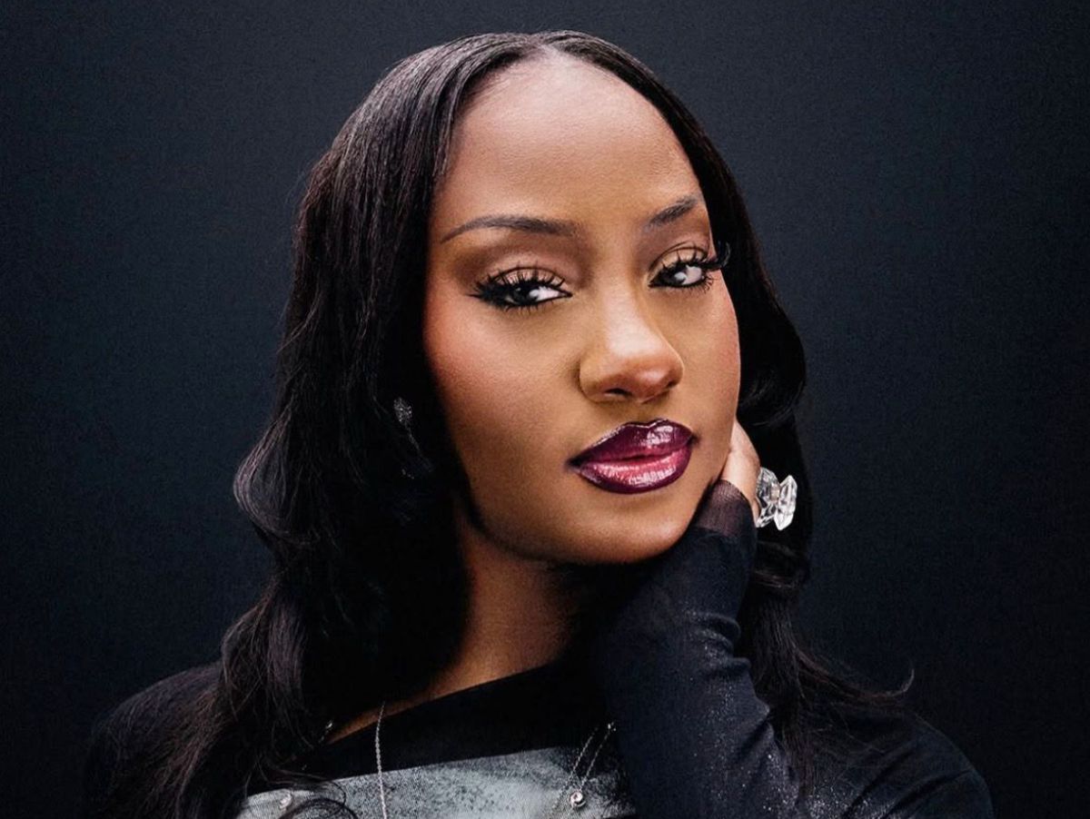 Tems: cantora nigeriana que alcançou sucesso global e colaborou com grandes nomes da música