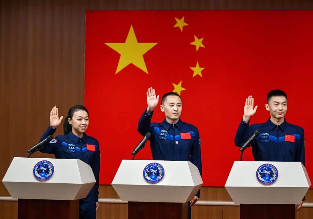 China lança missão Shenzhou-23 para testes com estadia de um ano na estação Tiangong