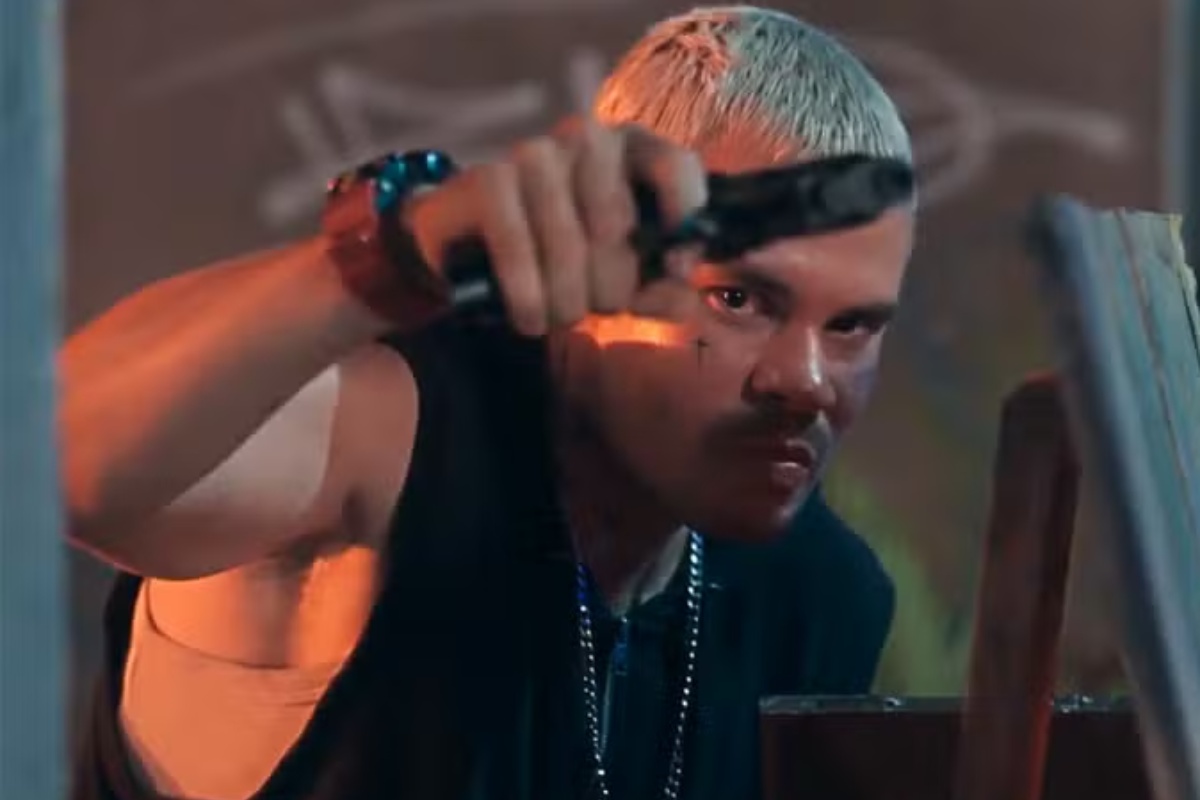 Vandílson recupera vestidos e viabiliza casamento duplo em “Três Graças”