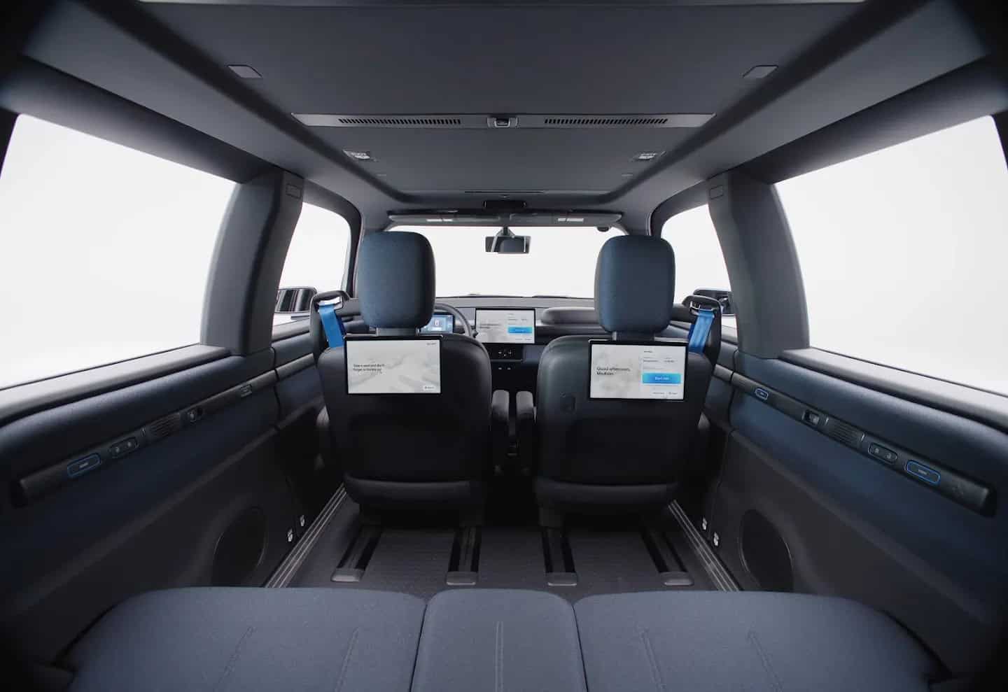 Entenda como waymo e geely lançam novo robotáxi ojai mais barato e tecnológico