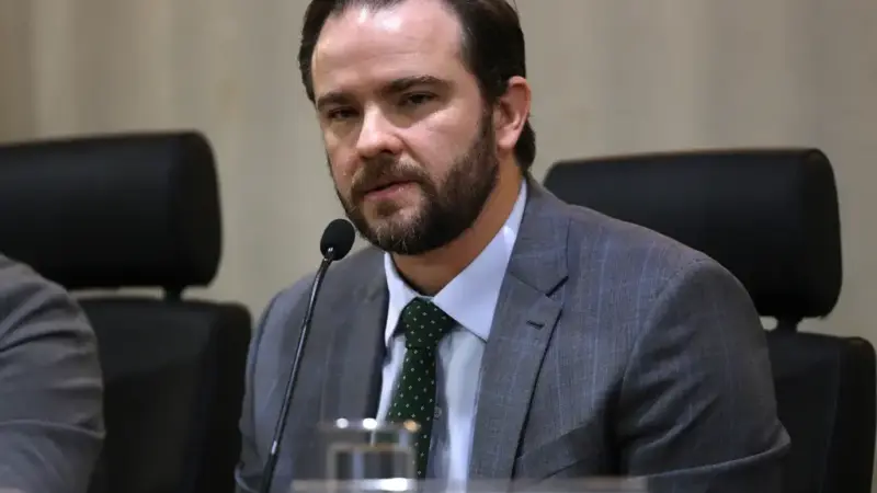Novo Desenrola beneficia mais de 6 milhões nos primeiros dias, diz ministro Dario Durigan