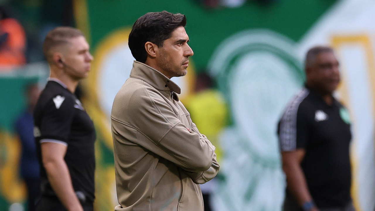 Palmeiras teve três momentos delicados no primeiro semestre de 2026, entre lesão, fase irregular na Libertadores e pressão sobre Abel Ferreira