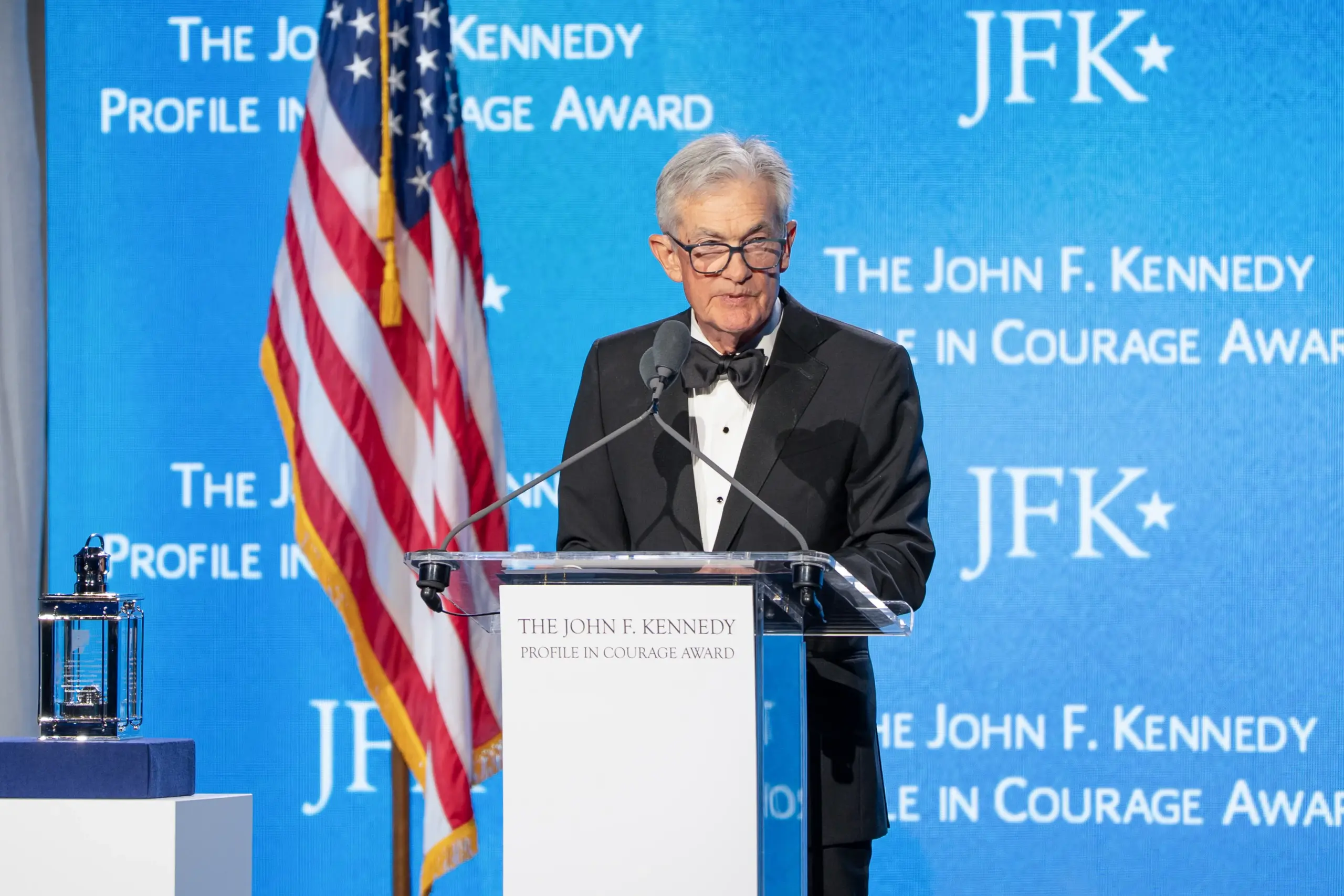 Conheça powell alerta para perda de credibilidade do fed em caso de interferência política