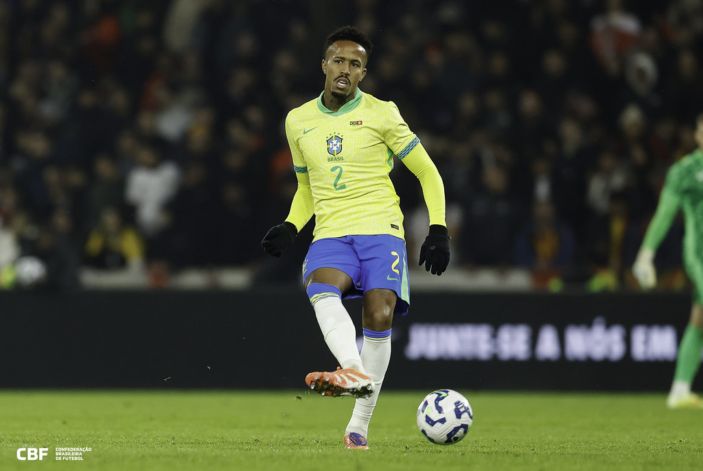 Militão relembra derrota para o Japão e diz confiar na classificação do Brasil na Copa