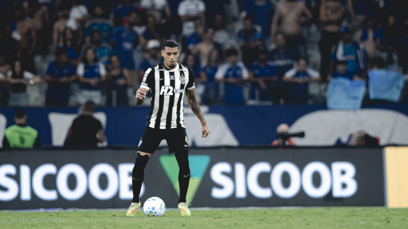 08/10/2025 — Atlético-MG confirma compra definitiva do zagueiro Ruan Tressoldi