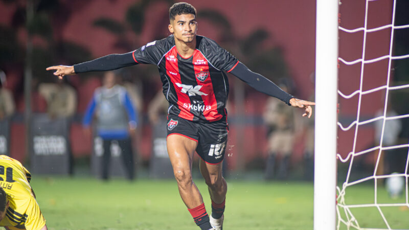 Saiba mais sobre vitória anuncia a compra em definitivo do atacante renê; veja detalhes