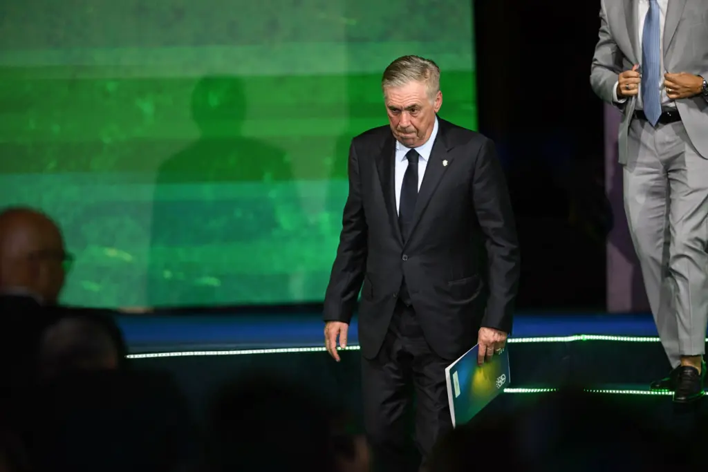 Descubra ancelotti, o líder tranquilo para levar o brasil à glória na copa do mundo