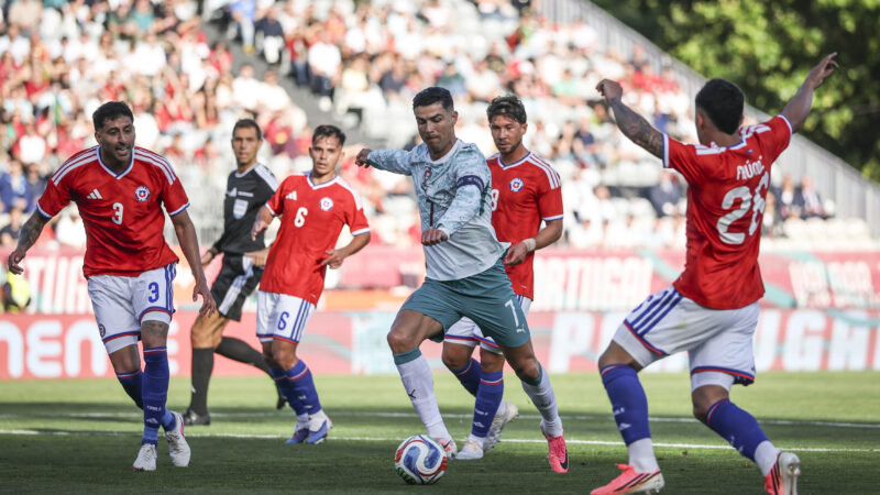 Conheça portugal bate chile em amistoso com dois expulsos e gol anulado de cr7