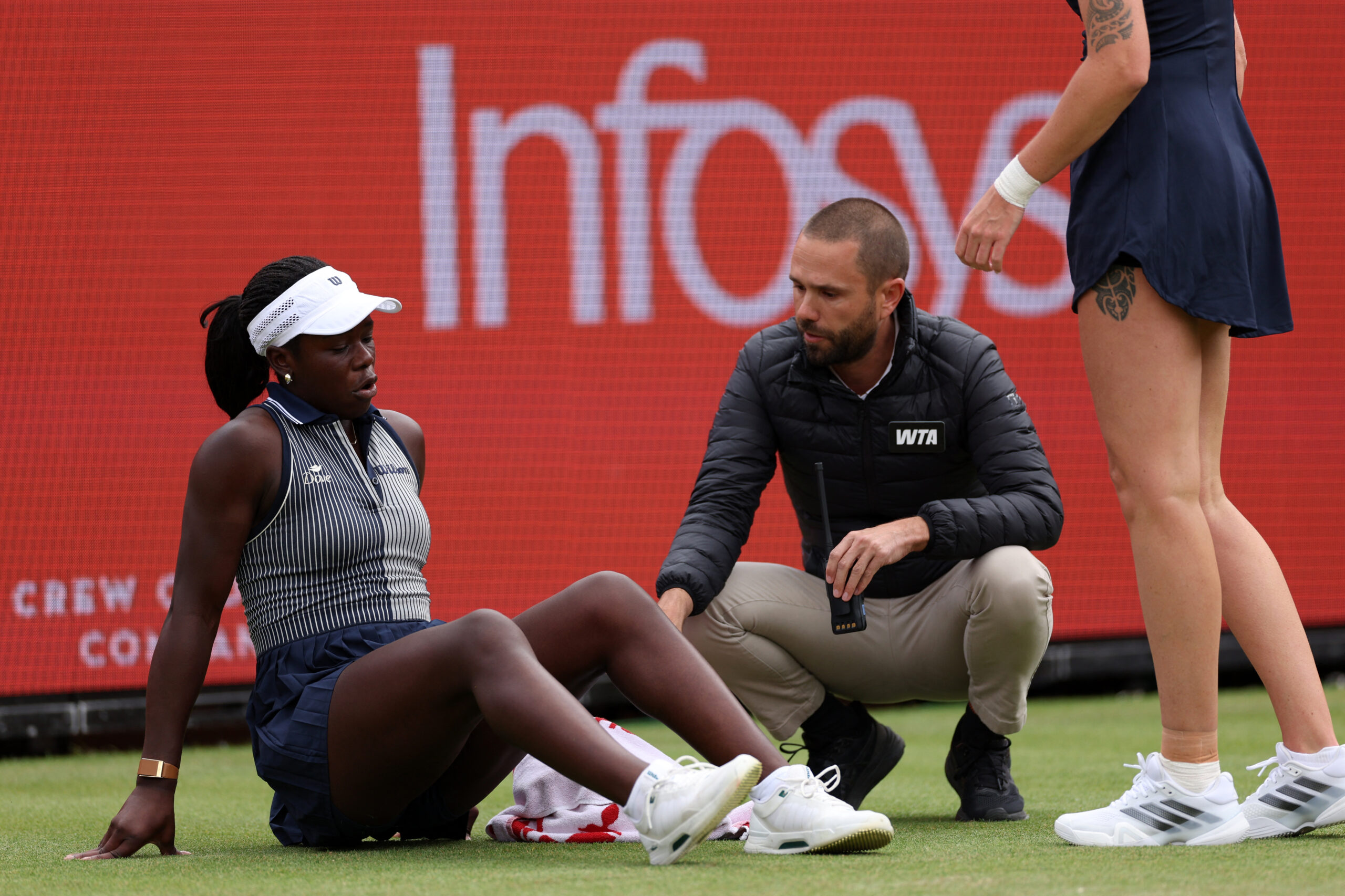 Victoria Mboko ficará de fora de Wimbledon após lesão no joelho, mas espera voltar a jogar duplas com Serena Williams