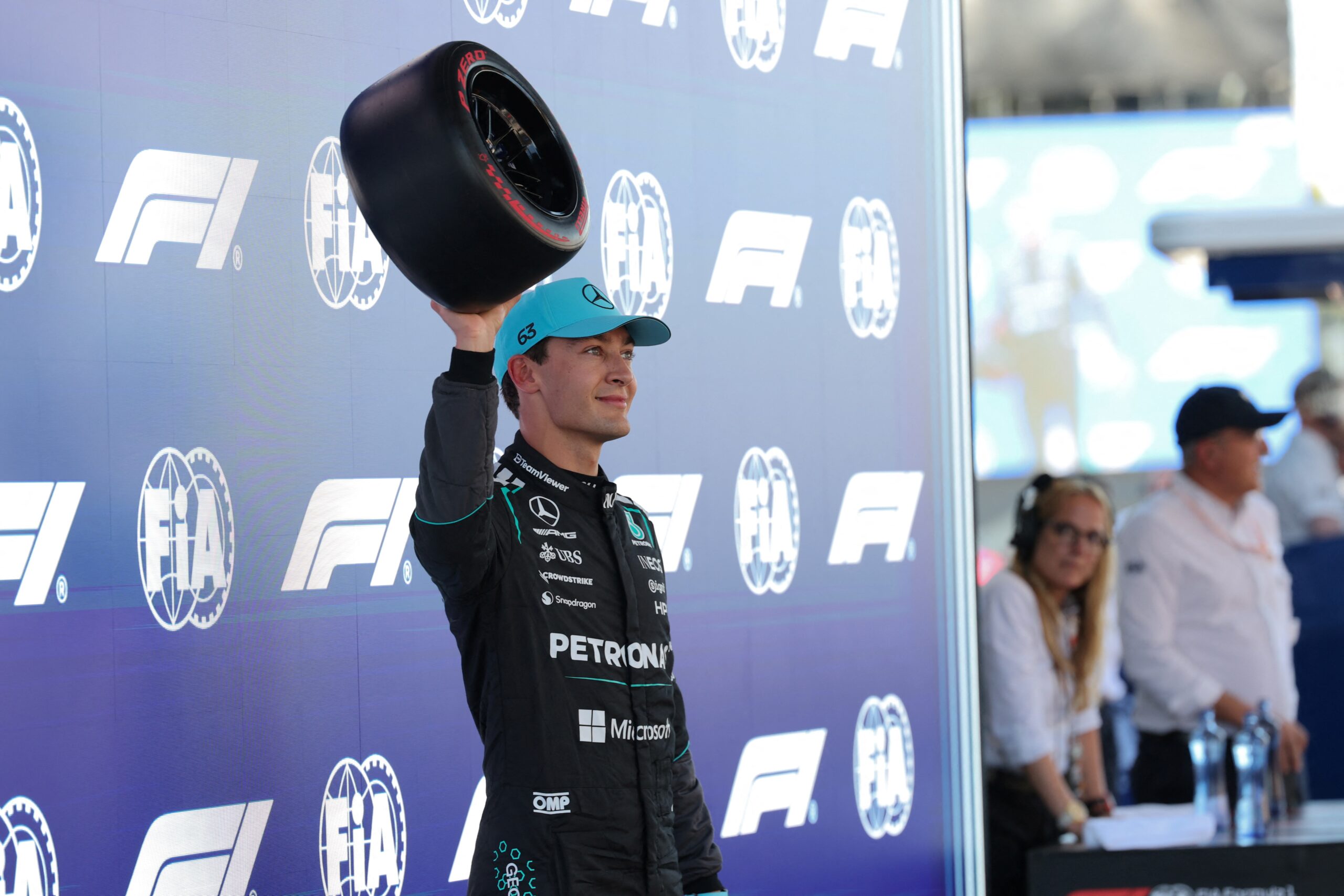 George Russell conquista a pole no GP de Barcelona