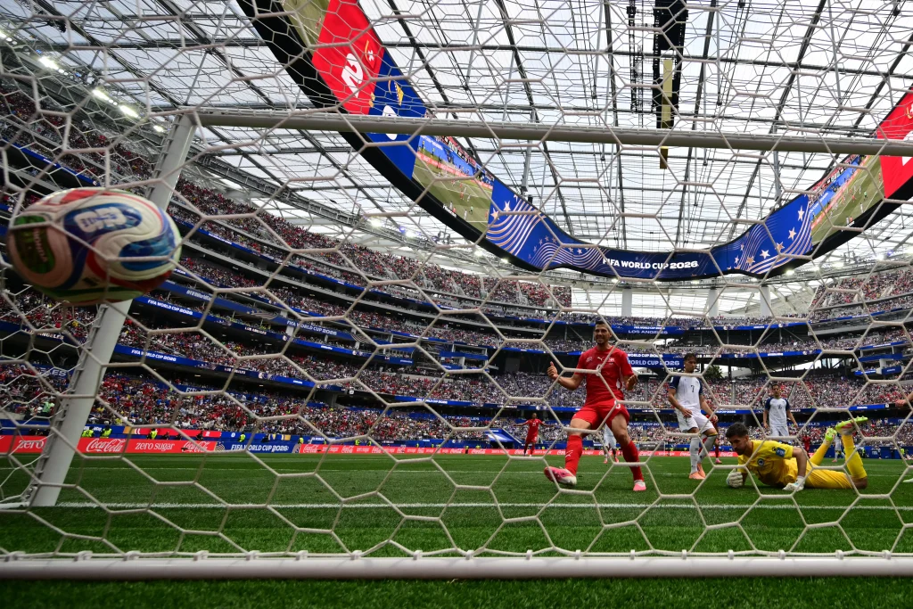 Última rodada da fase de grupos da Copa começa e resultados decisivos podem eliminar seleções