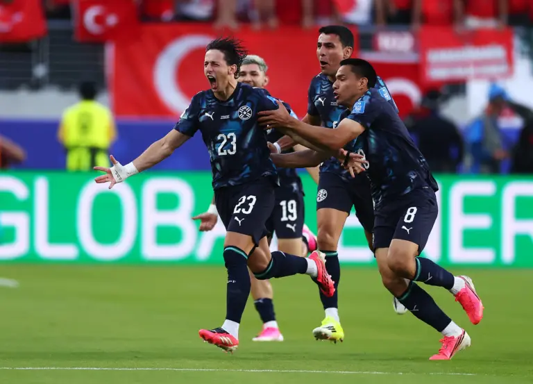 20/06/2026 — Paraguai sofre, vence com um a menos e elimina a Turquia da Copa do Mundo