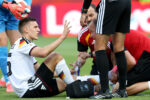 Nico Schlotterbeck sofre ruptura ligamentar no tornozelo e está fora da Copa do Mundo
