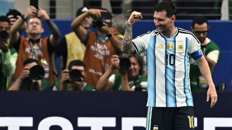 Messi diz estar “aproveitando o momento” após se tornar maior artilheiro da história das Copas