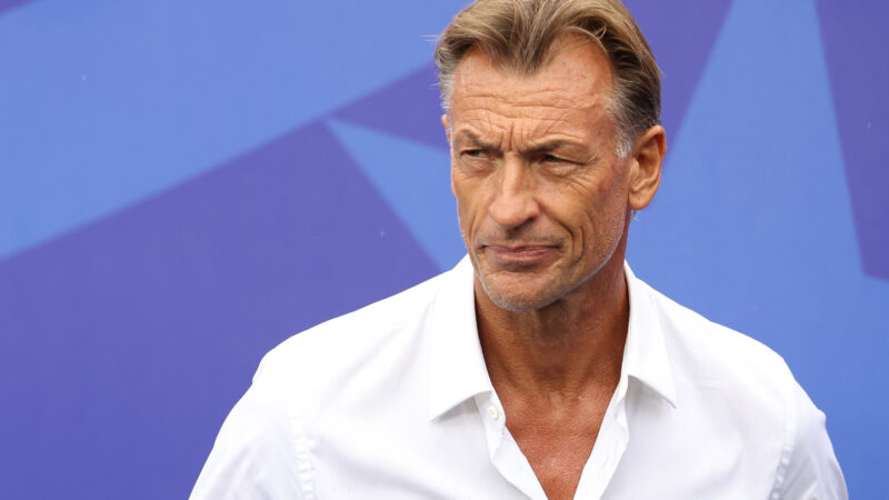 Hervé Renard mantém futuro na seleção da Tunísia em aberto após eliminação na Copa do Mundo