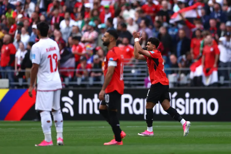 27/06/2026 — Egito empata com Irã por 1 a 1 e confirma vaga inédita no mata-mata da Copa