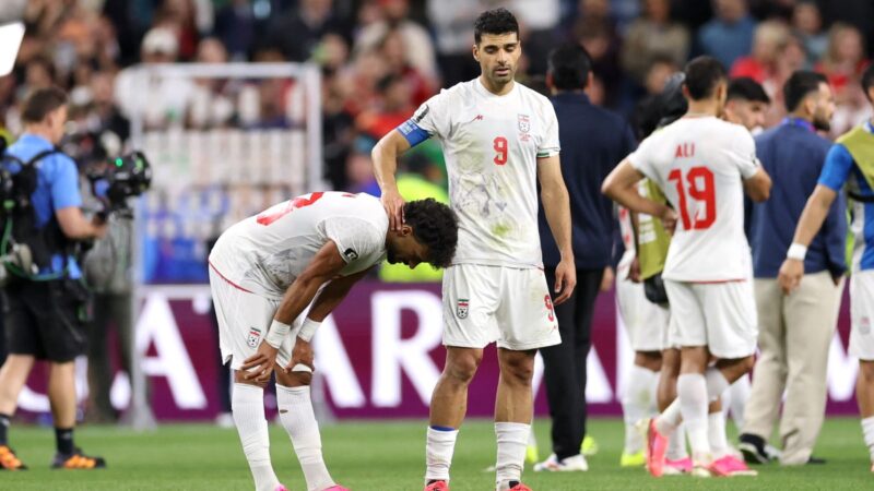 Torcedores iranianos alternam entre euforia e preocupação após empate com o Egito na Copa