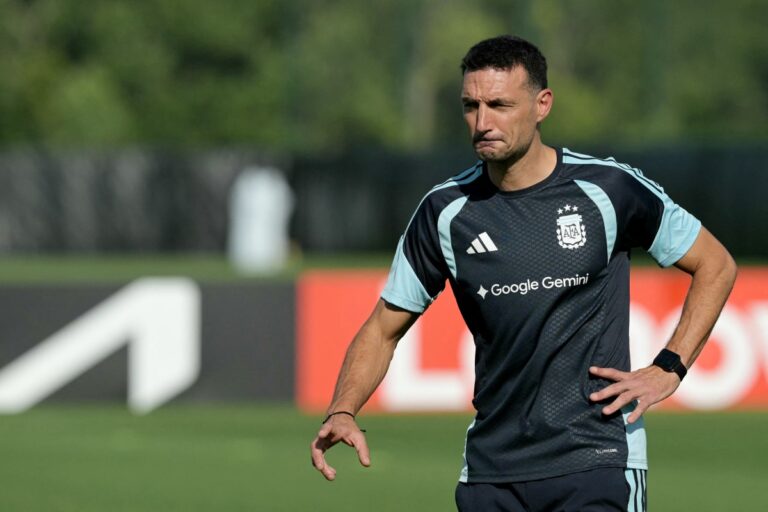 Scaloni atingirá 100 jogos à frente da Argentina em duelo contra Cabo Verde