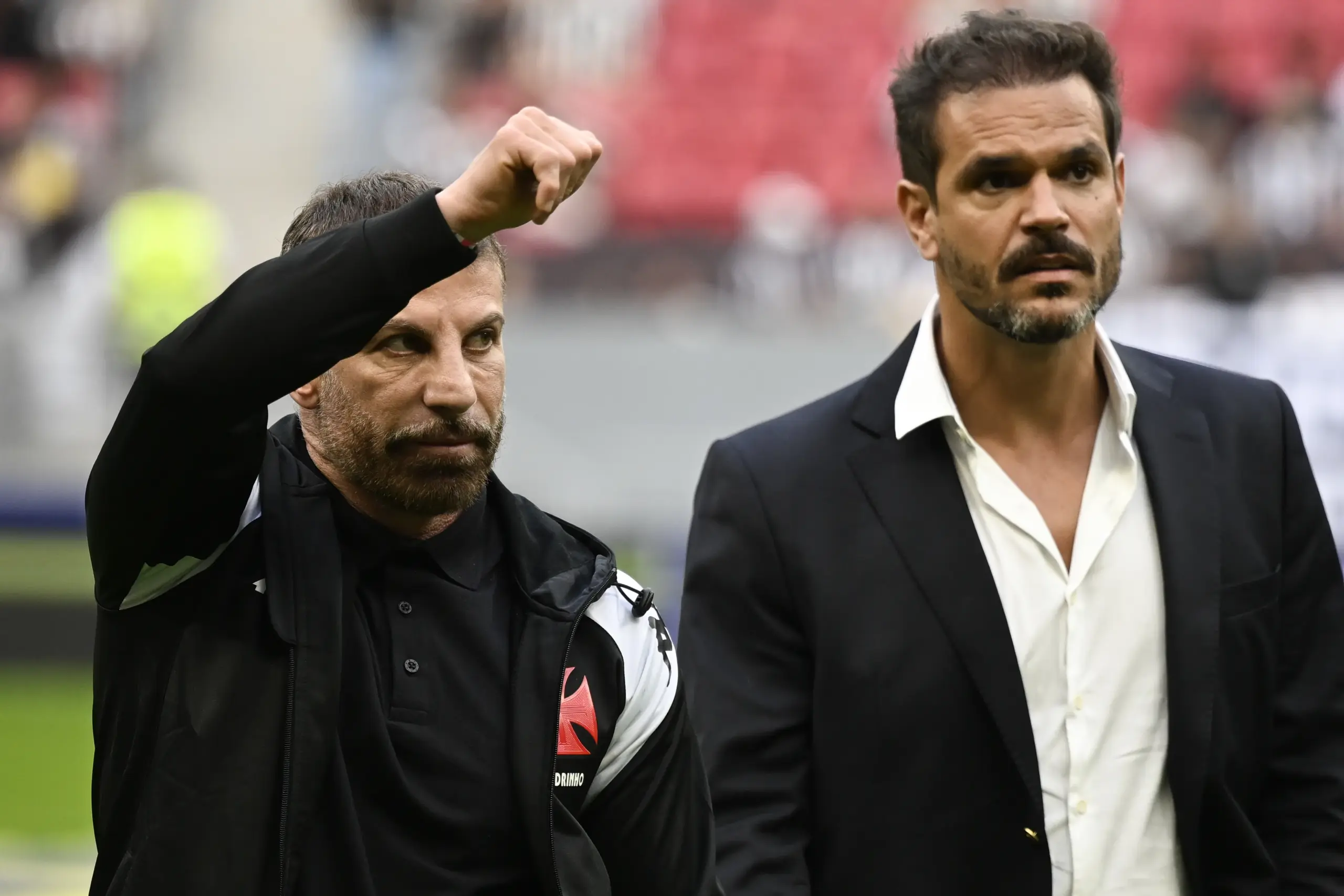 12/07/2025 — Vasco descarta Hernán Crespo e acelera busca por técnico estrangeiro durante a Copa