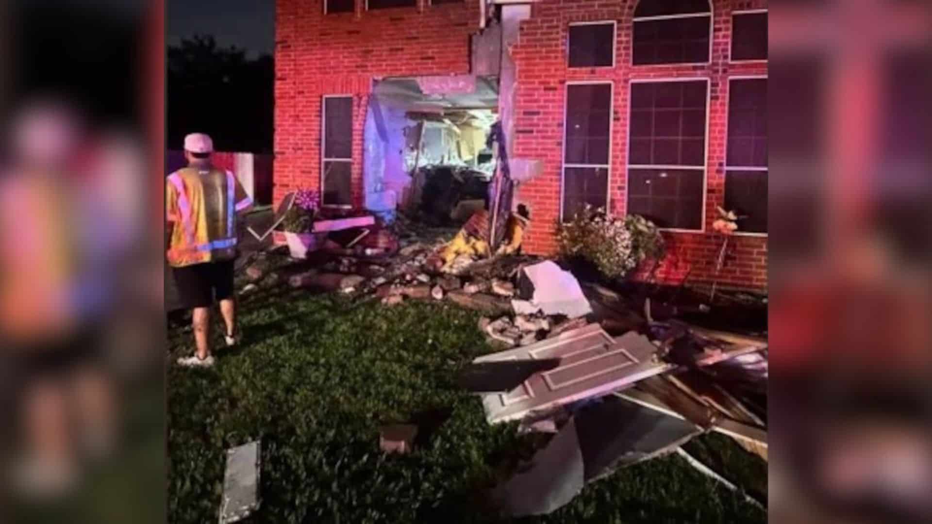 Família move ação contra Tesla após Model 3 invadir residência e matar idosa no Texas