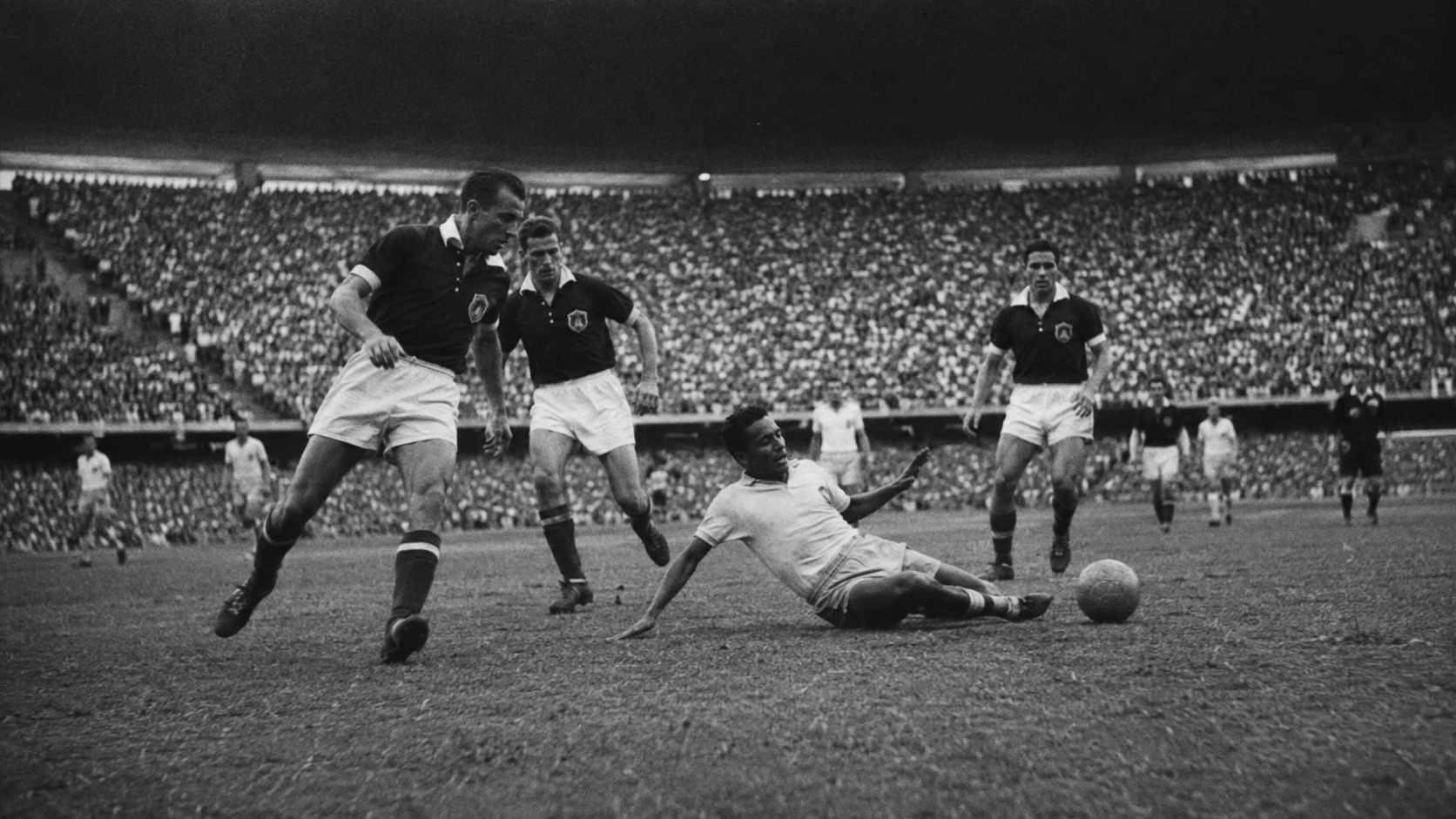 Documentário sueco de 2002 questionou a Copa de 1958 e expôs como falsas provas podem parecer confiáveis na TV