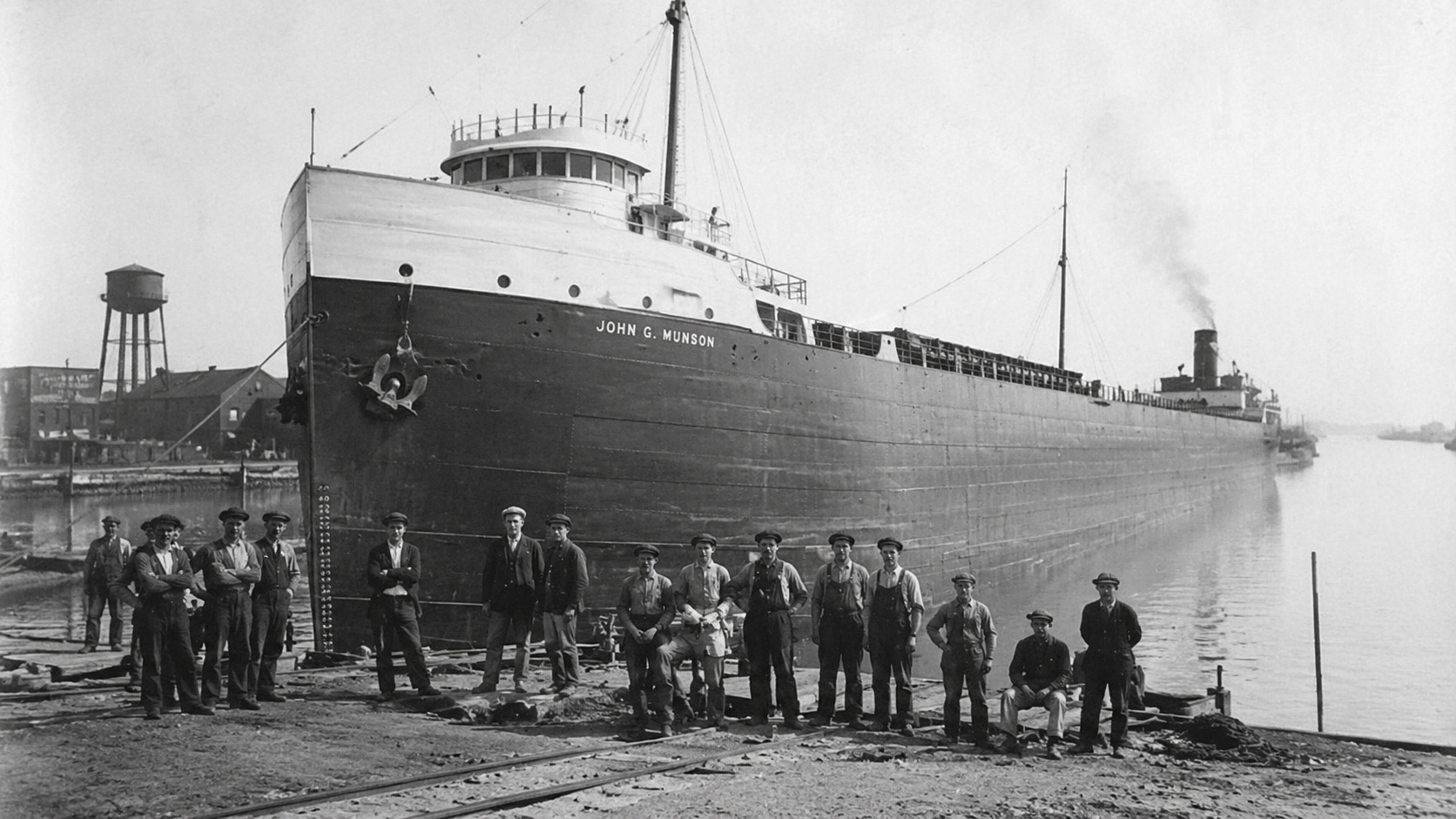 Naufrágio do SS Daniel J. Morrell em 29/11/1966: cargueiro se partiu ao meio e afundou em minutos durante tempestade no Lago Huron