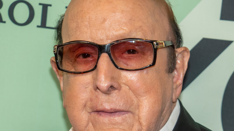 Clive Davis, executivo que lançou Whitney Houston e ajudou a transformar a indústria da música, morre aos 94 anos