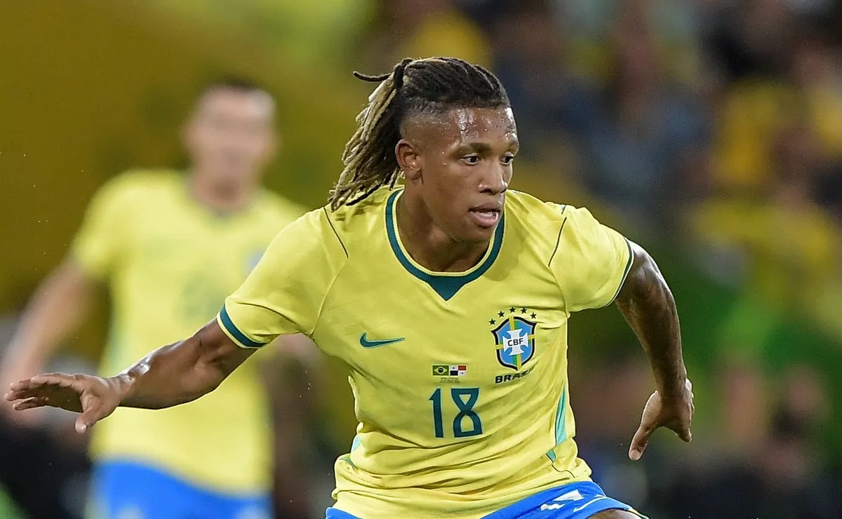 Flamengo oferece salário de até R$ 1,8 milhão por mês para tentar contratar Danilo, do Botafogo