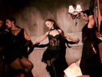 Conheça ariana grande brilha em primeiro show da “the eternal sunshine tour”; confira setlist