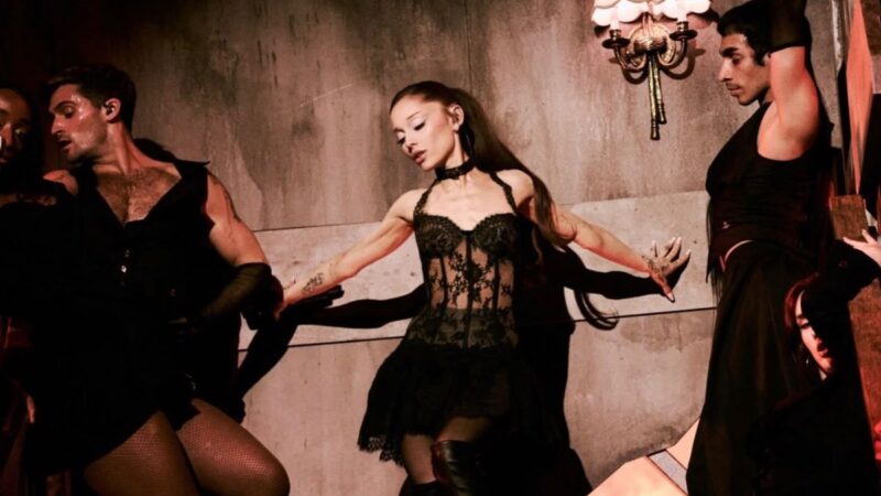 Conheça ariana grande brilha em primeiro show da “the eternal sunshine tour”; confira setlist