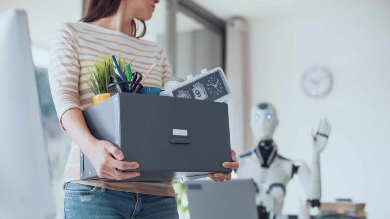 Oracle corta cerca de 21 mil vagas enquanto foca investimentos em inteligência artificial