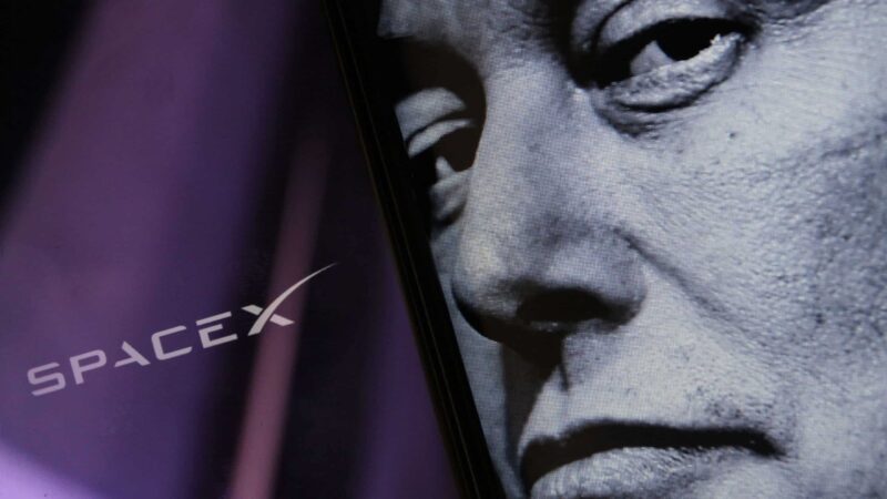 Descubra ipo da spacex: musk reserva 5% das ações para funcionários e amigos