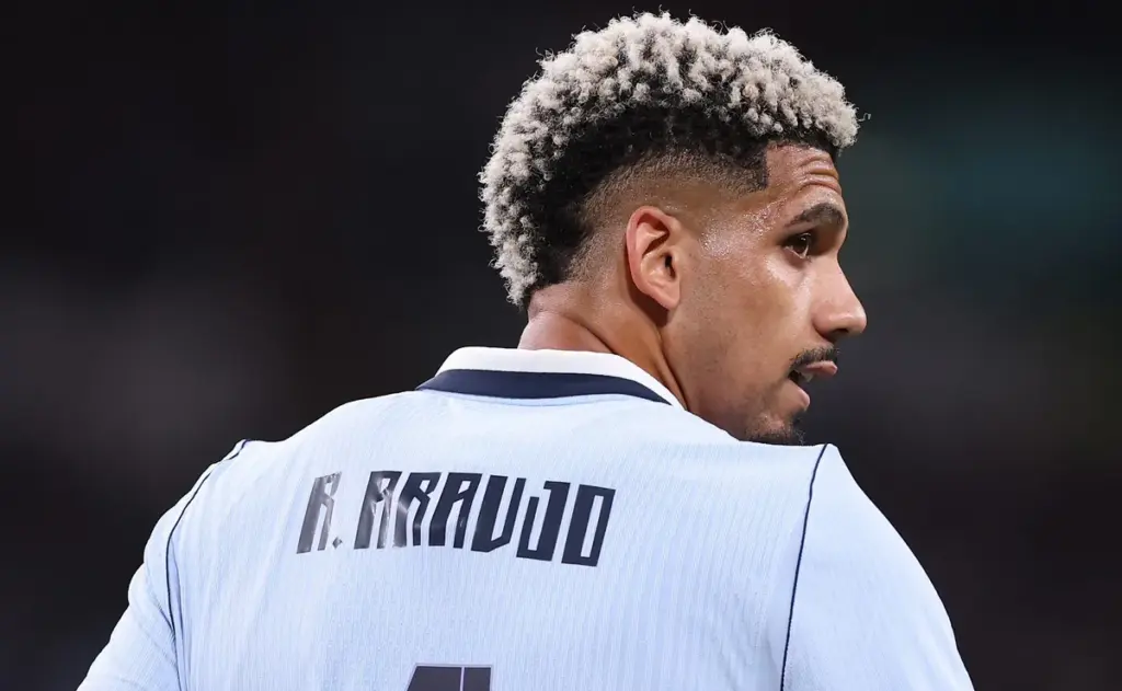 Veja como após arrascaeta, do flamengo, uruguai confirma lesão de ronald araújo às vésperas da copa
