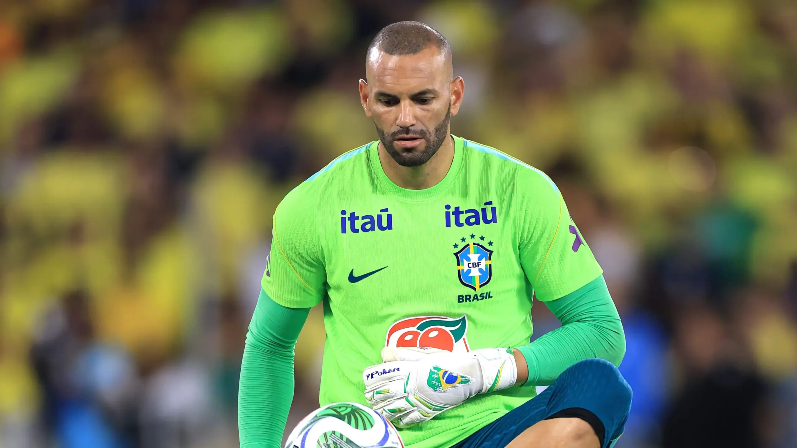 Weverton tem título eleitoral cancelado pelo TSE e pode ter dificuldades para embarcar à Copa