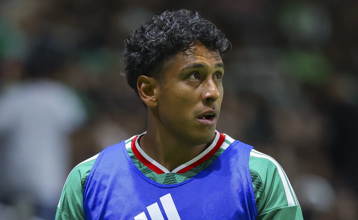 Luis Romo garante vaga do México nas oitavas da Copa do Mundo e pode atrair interesse de clubes