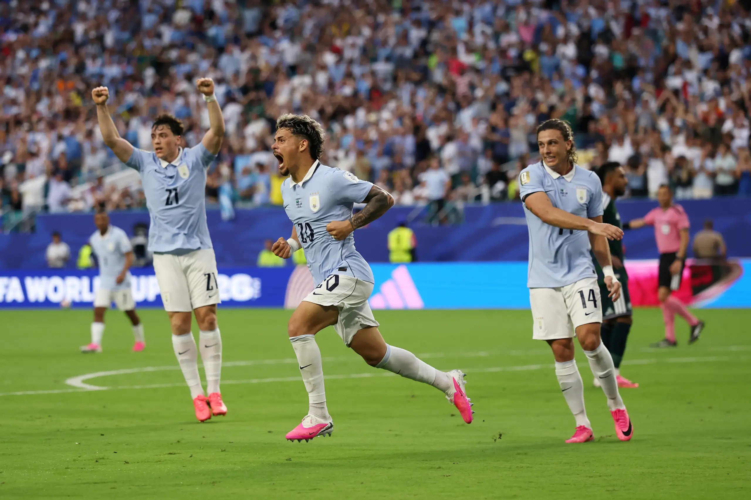 De La Cruz entra no segundo tempo e é elogiado após empate do Uruguai com a Arábia Saudita