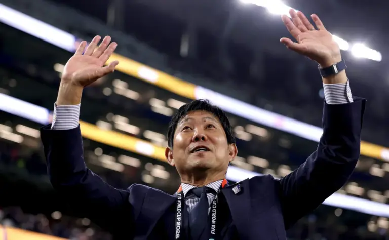 Moriyasu projeta duelo equilibrado com o Brasil nas oitavas da Copa: “50% a 50%”