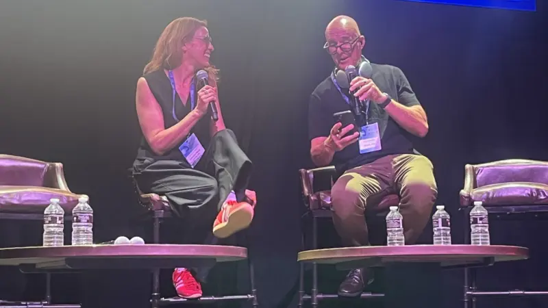 Rebecca Allen, da UMG UK, afirma que gravadoras precisam “pivotar” e “se adaptar”