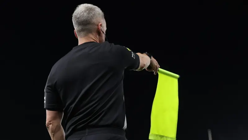Saiba mais sobre fifa implementa mudança em impedimentos na copa do mundo em lances claros